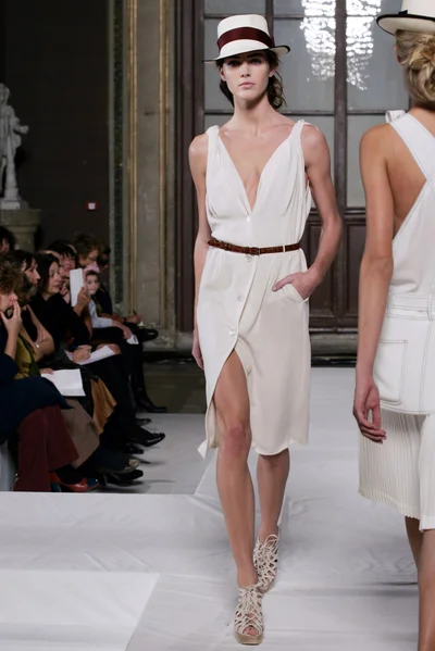 Look 5